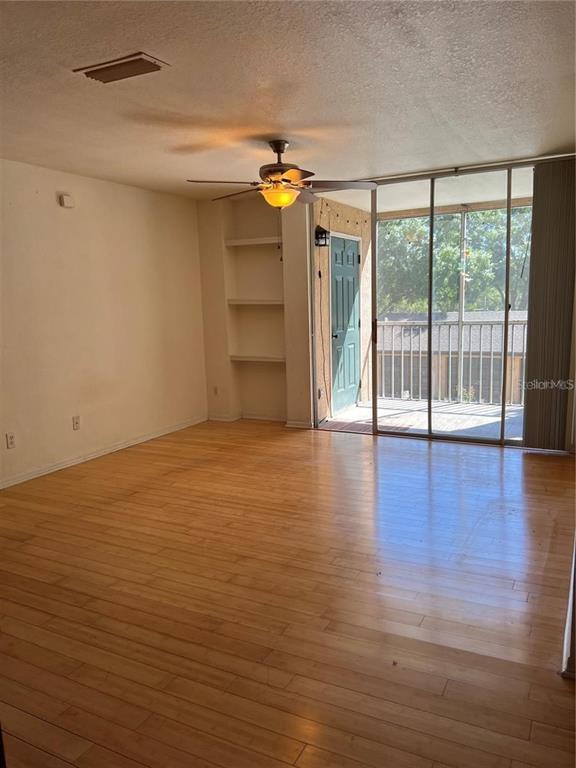 Photo - 7524 Seurat St Unidad 12205