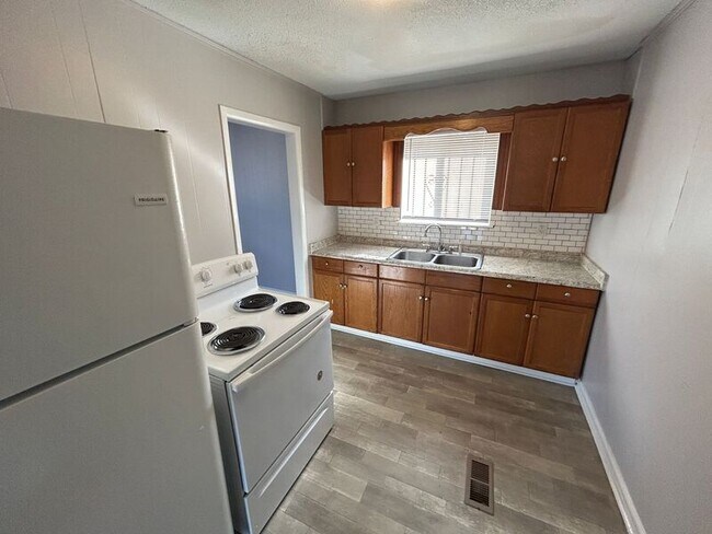 Photo - 4105 Jefferson Ave SW