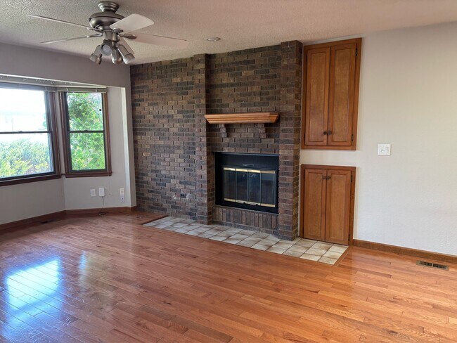 Photo - 5601 W 18th St