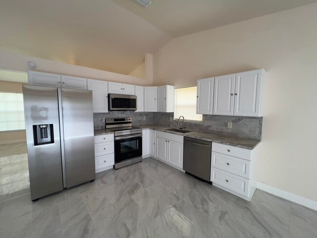 Photo - 7926 Burlwood Ln