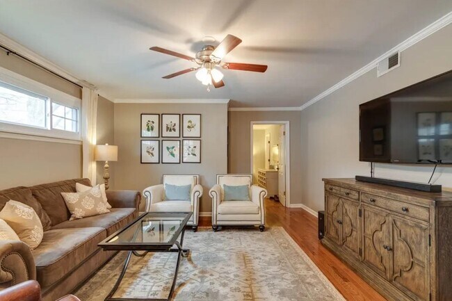 Photo - 3878 Lytle Cir