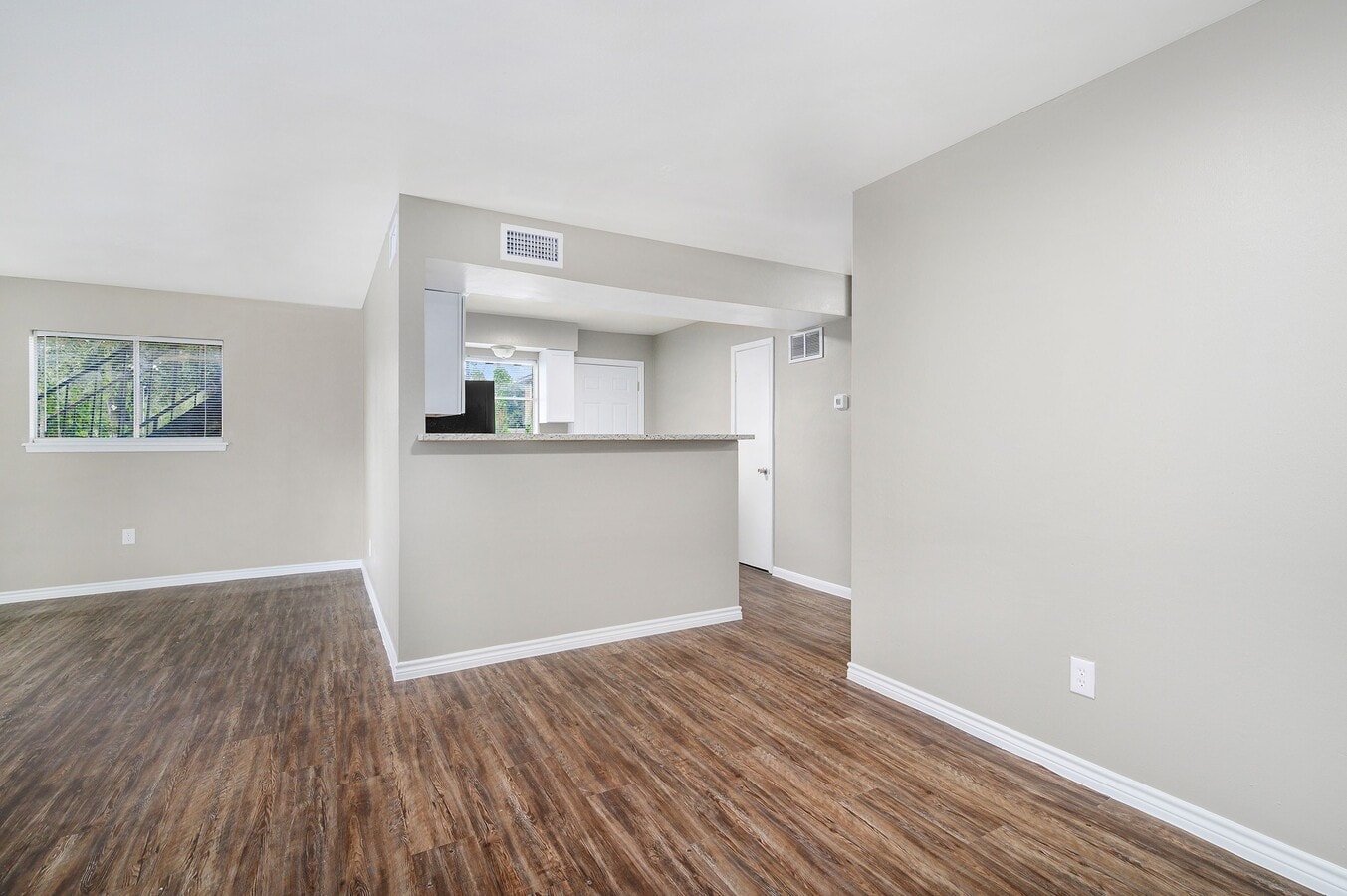 Photo - 1303 S 2nd St Unit 4