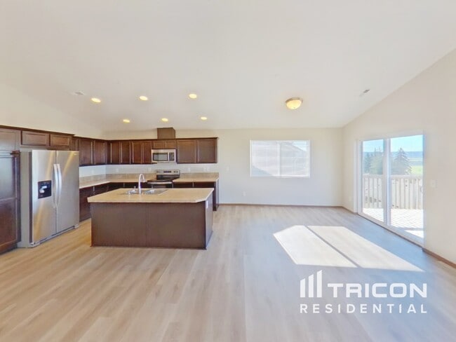 Photo - 1724 73rd Ave SE