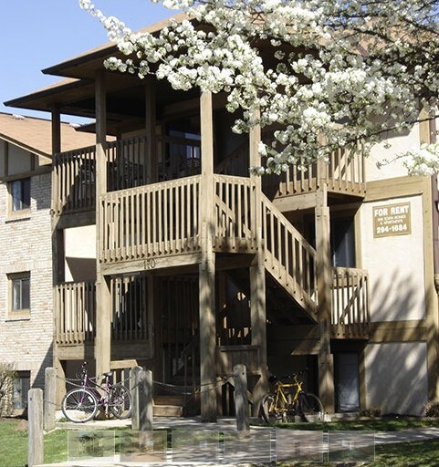 Photo - 170 E Norwich Ave