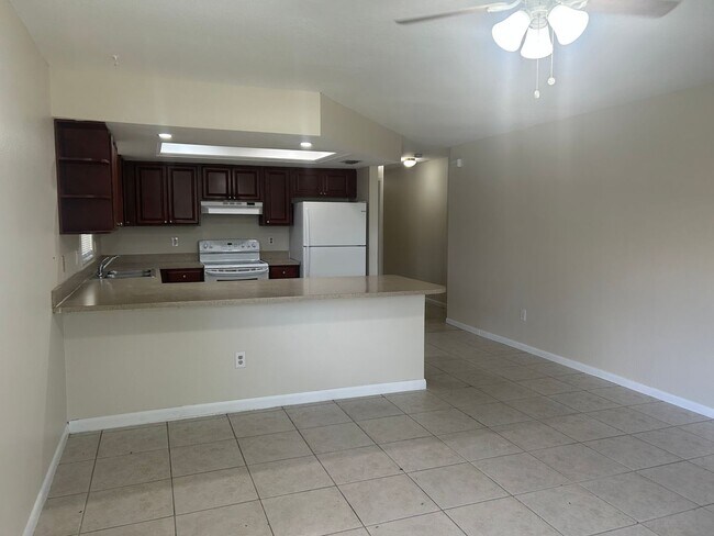 Photo - 215-217 SE 23rd Place Unit 215