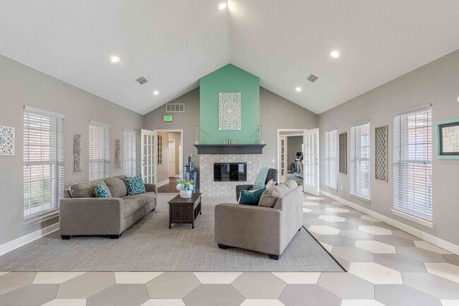 Photo - Waterford Place Apartments
