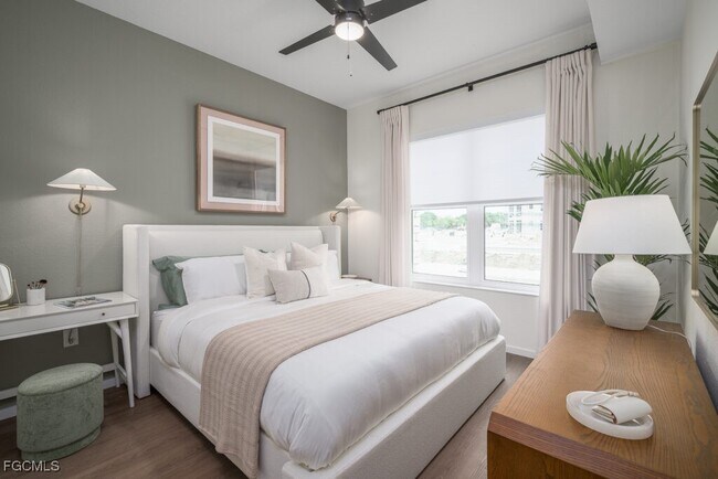 Photo - 8552 Collier Blvd Unidad 1B