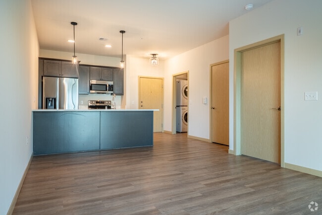 1BR, 1BA - 686SF - Living Room, Kitchen - Pleasant Hill Place