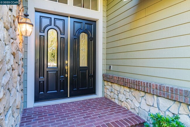 Photo - 1423 Homestead Ave