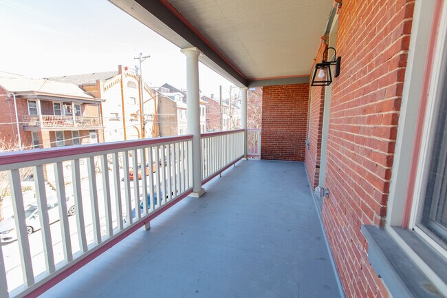 Photo - 226 45th St Unit Half-2