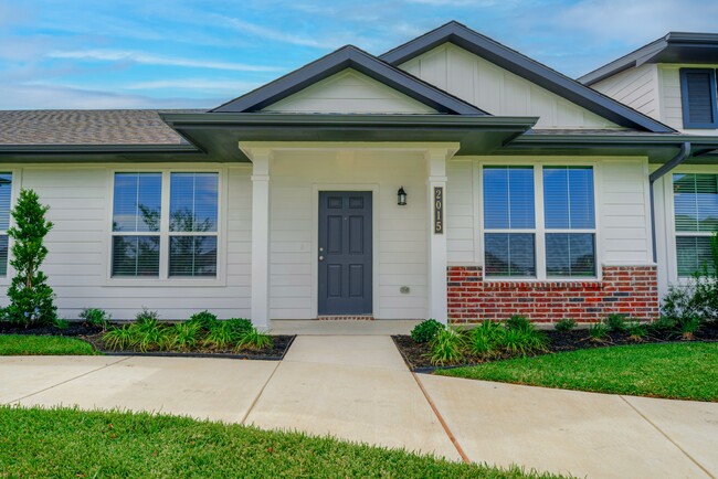 Photo - 2035 Vintage Farms Wy Townhome