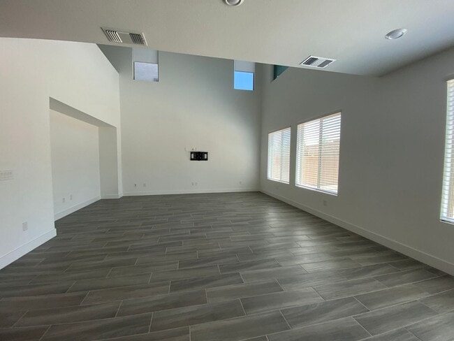 Photo - 5 Bed Home with Loft, Solar & 3-Car Tandem Garage | 3,122 Sq Ft