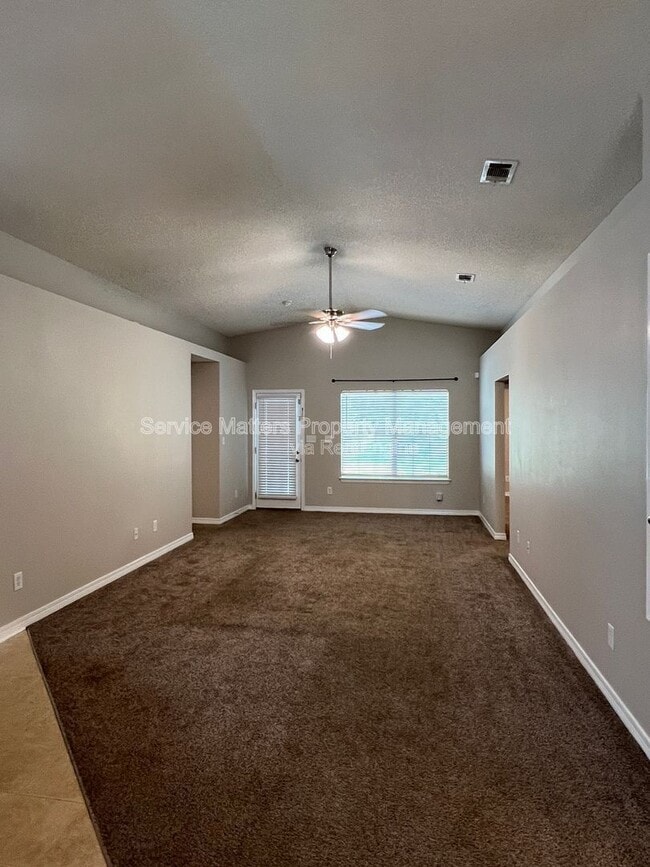 Photo - 10440 Millbrook Dr