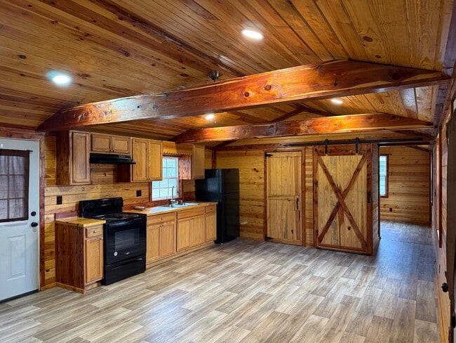 Photo - 1723 Black Zion Rd