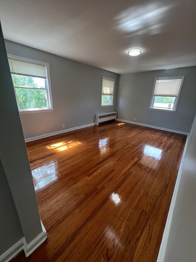 151 South Munn Ave