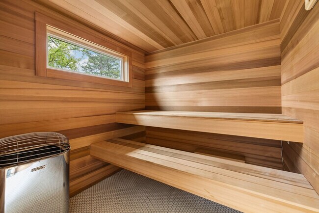 Photo - 800 NW D St Unidad SI ID1522221P