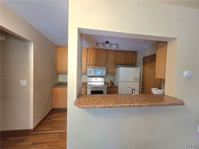 Photo - 1208 Greymoor Way