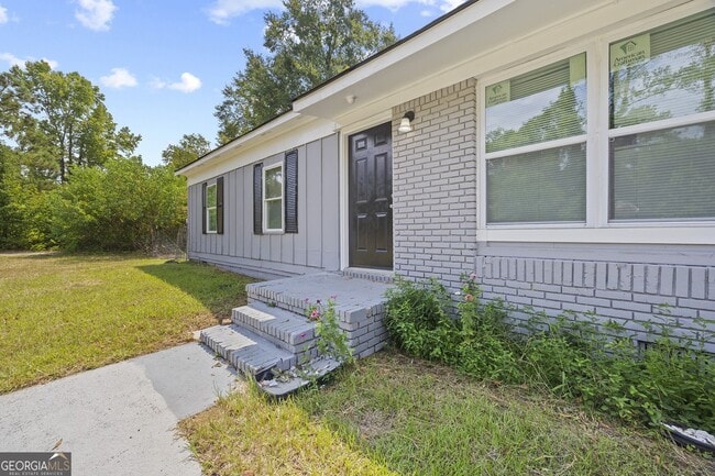 Photo - 2844 Shamrock Dr