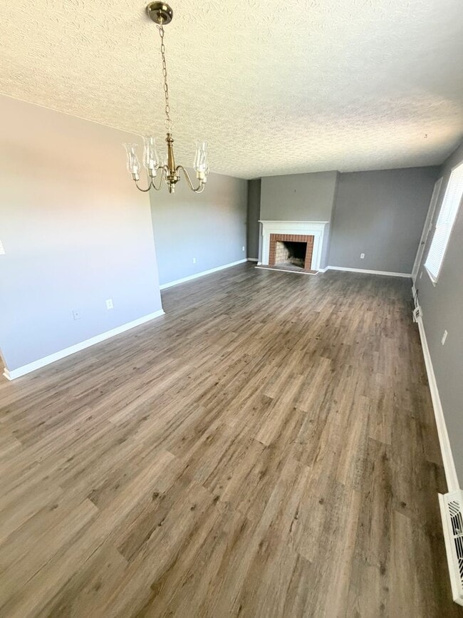 Photo - 919 Sandusky Dr Unit A