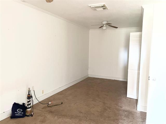 Photo - 1442 Ave B
