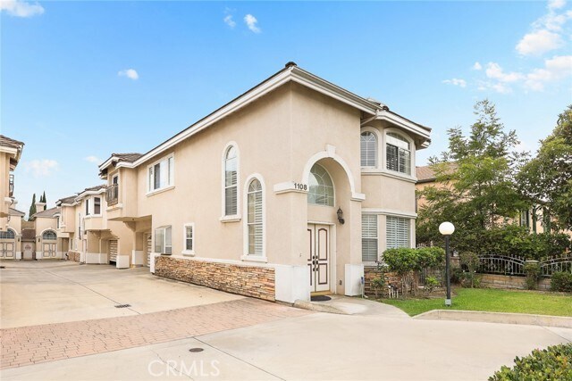 Photo - 1108 Fairview Ave