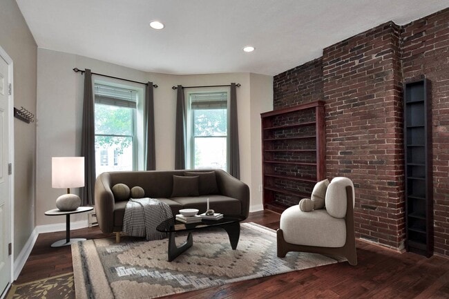 Photo - 383 Meridian St Unidad 1