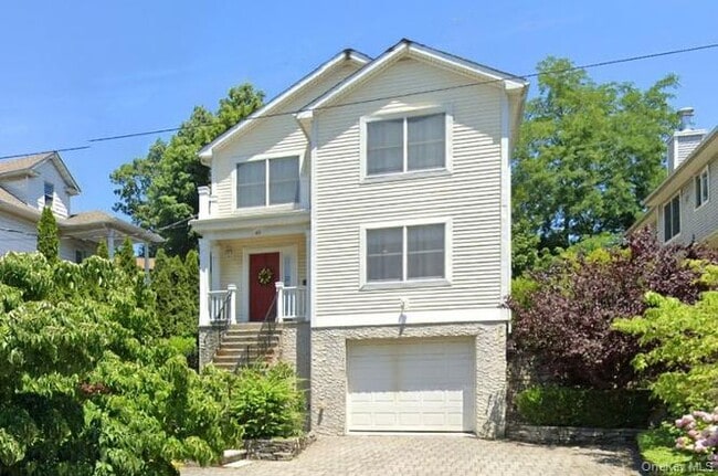 Building Photo - 45 Fisher Ave