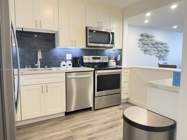 Photo - 2301 S Ocean Dr Unit 1404