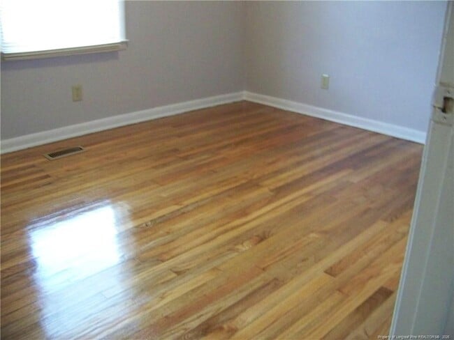 Photo - 320 Bandera Dr