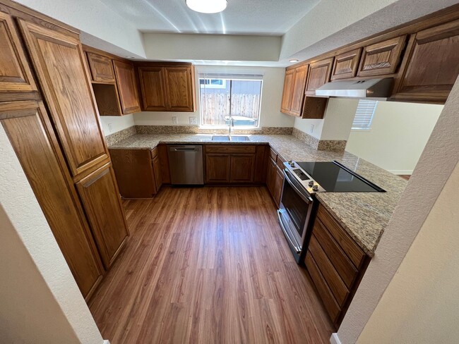 Photo - 8654 Thelen Ct