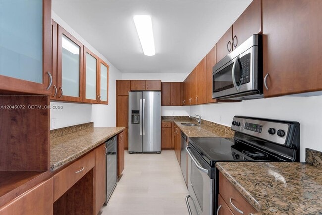Photo - 401 69th St Unidad 1201