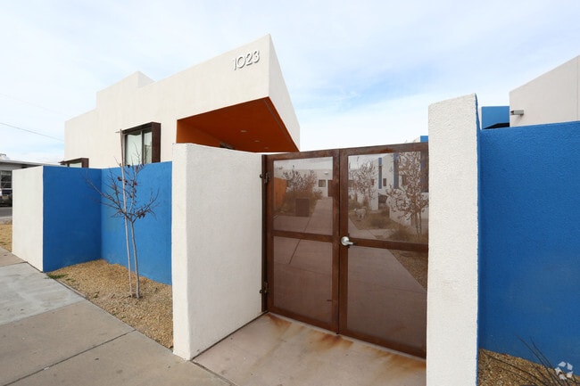 Photo - 1023 Central Ave NW