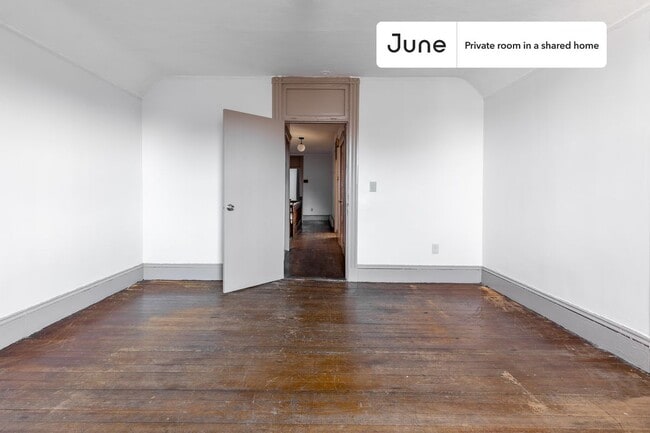 Photo - Room in Shared 3 bed/1 bath home Unidad A