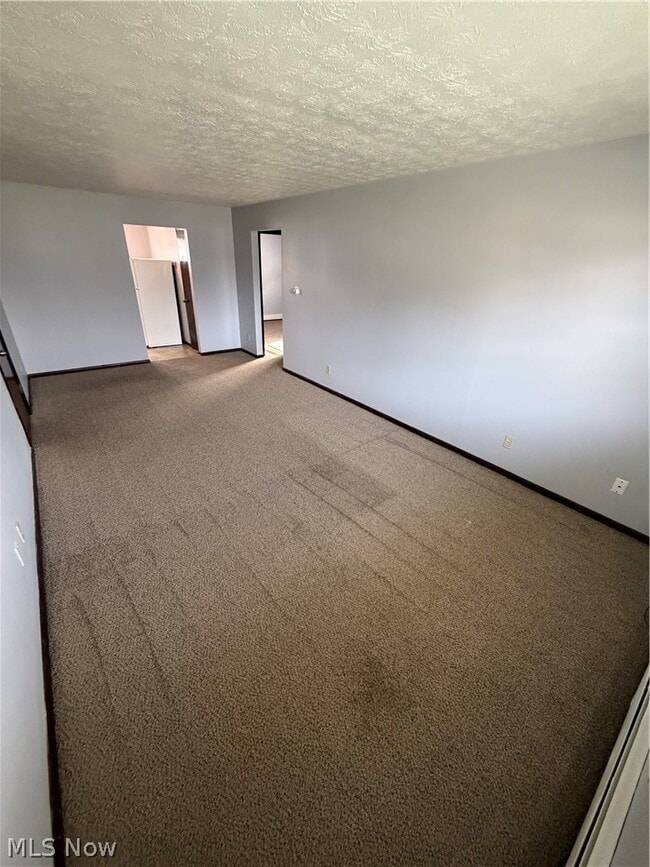 Photo - 835 Cook Ave Unit D