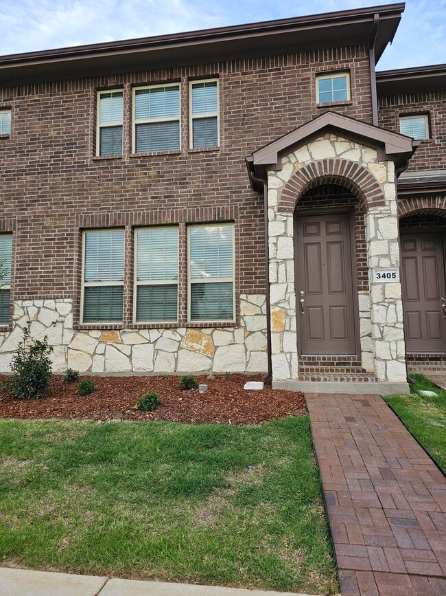 Photo - 3405 Solana Cir