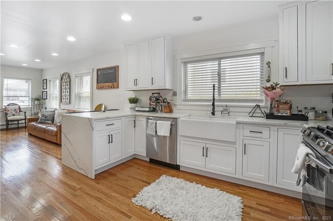 Photo - 120 Englewood Ave