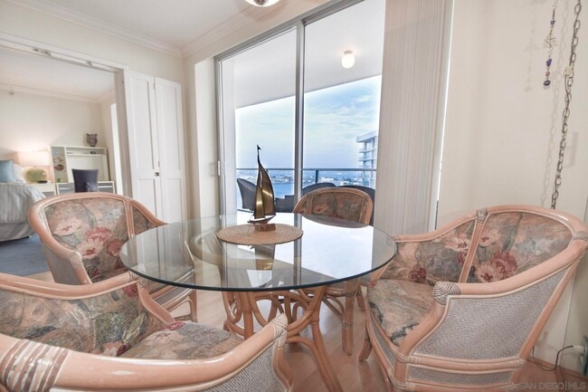 Photo - 1810 Avenida Del Mundo Unidad 1201