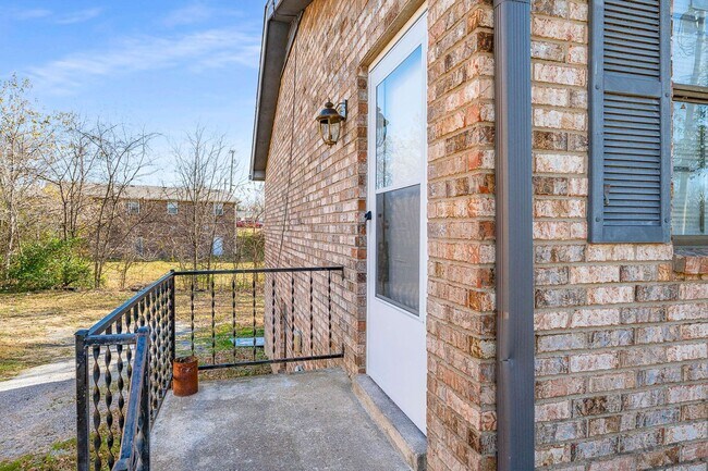 Photo - 4558 Brooke Valley Dr Unit 1