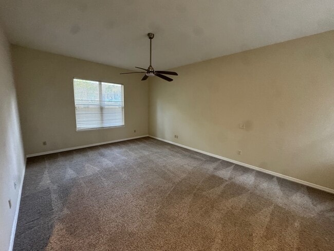 Photo - 4404 SW 91st Dr