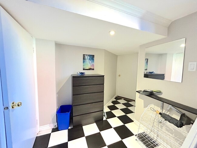 Photo - 27 Dromore Crescent
