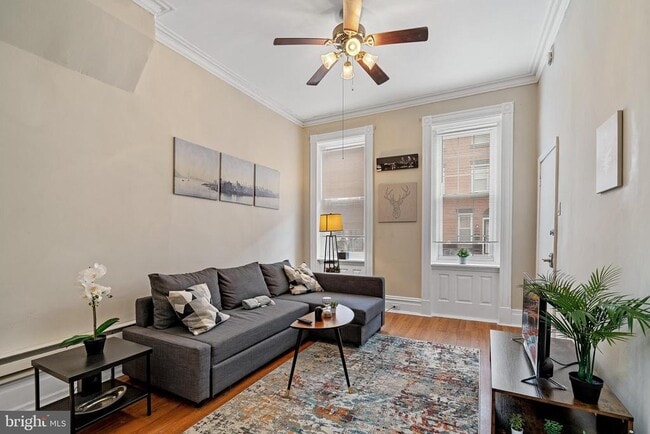Building Photo - 1813 W Thompson St Unit 1 Rental