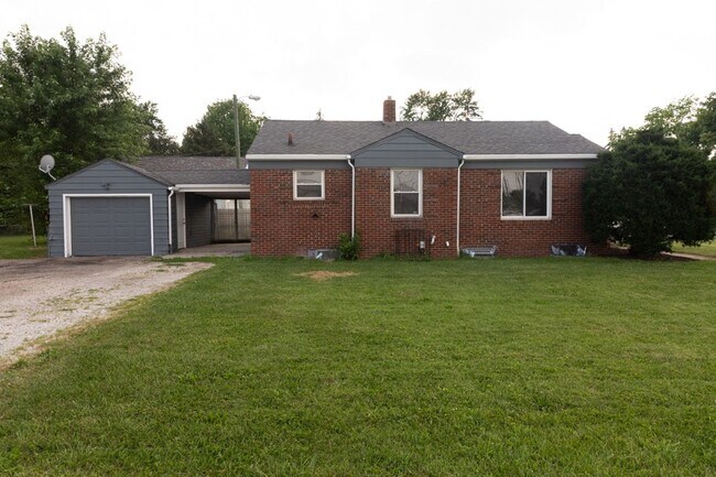 Photo - 2 Bed 1 Bath Home located in Warren Township
