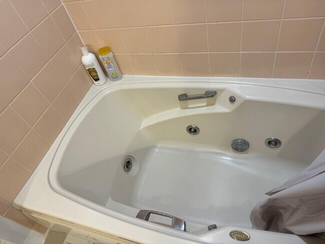 Photo - 367 Maple St