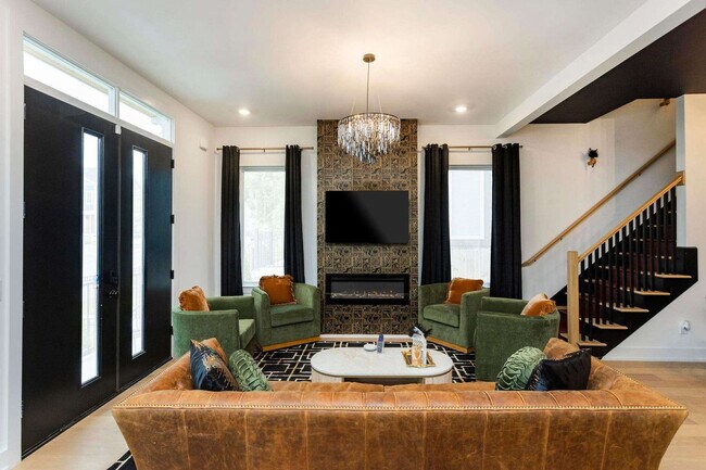 4021 Indiana Ave Unit SI ID1312371P