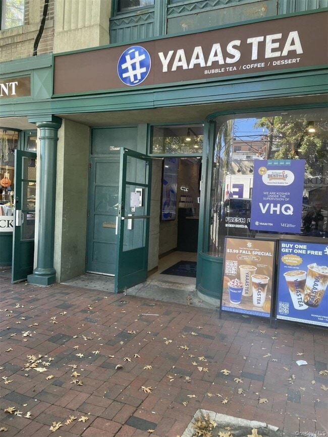 Photo - 62 Middle Neck Rd Unit 2Rear