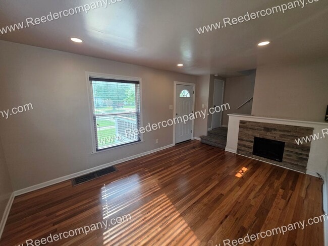 Photo - 6740 Wicker Ave
