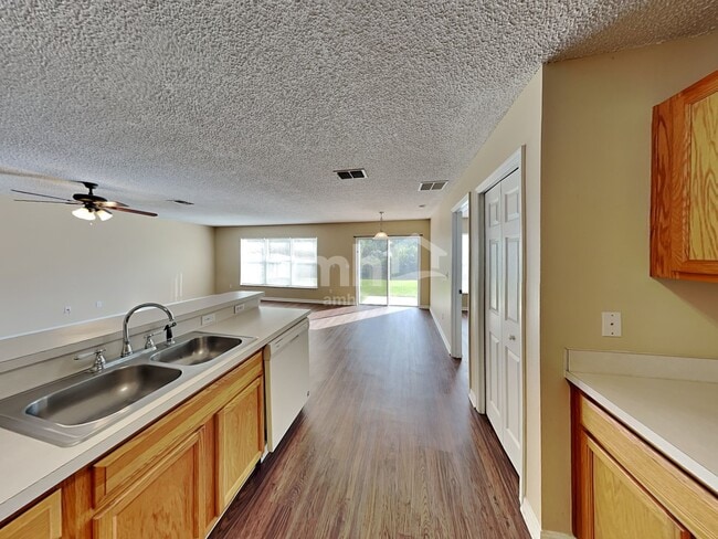 Photo - 14610 Rockledge Grove Ct