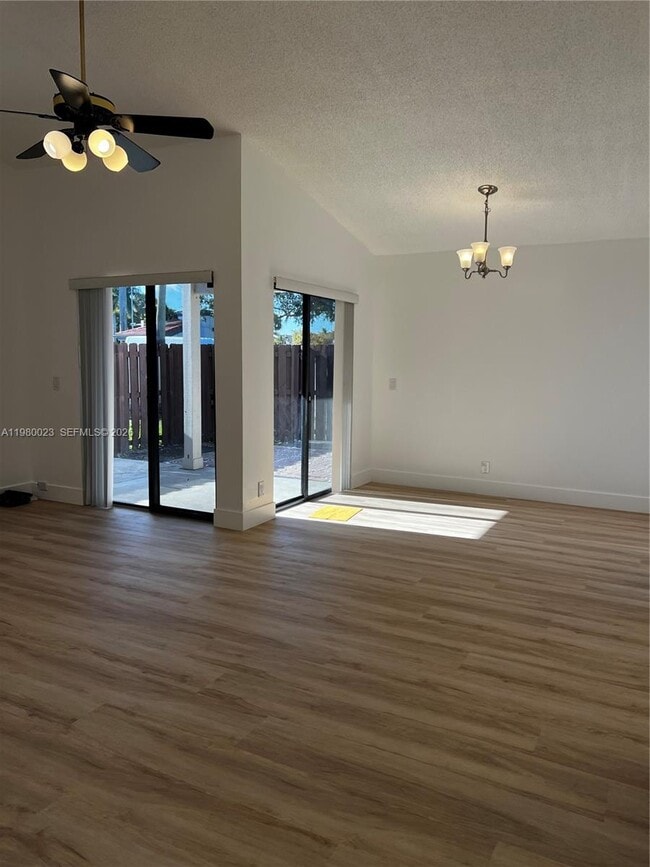 Photo - 6561 NW 172nd Ln