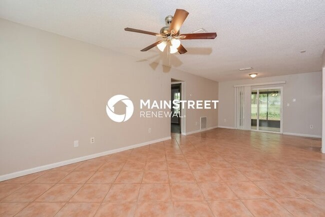 Photo - 3 Bedroom Pet-Friendly Home in COCOA, FL with Main Street Renewal