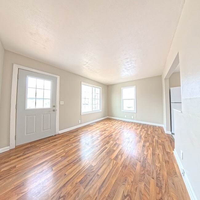 Photo - Cozy 2 Bedroom 1 Bathroom Home